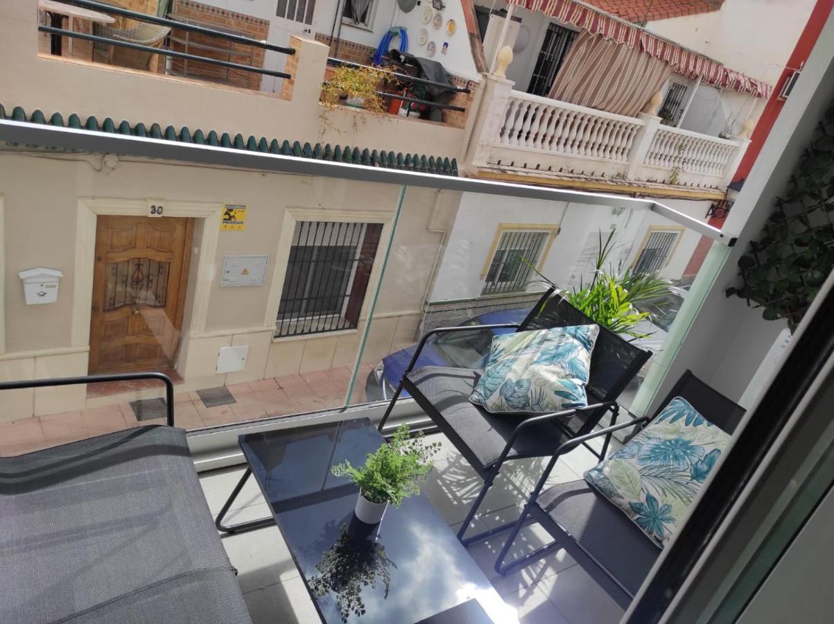 Los Boliches Holidays Suites 푸엔히롤라 외부 사진