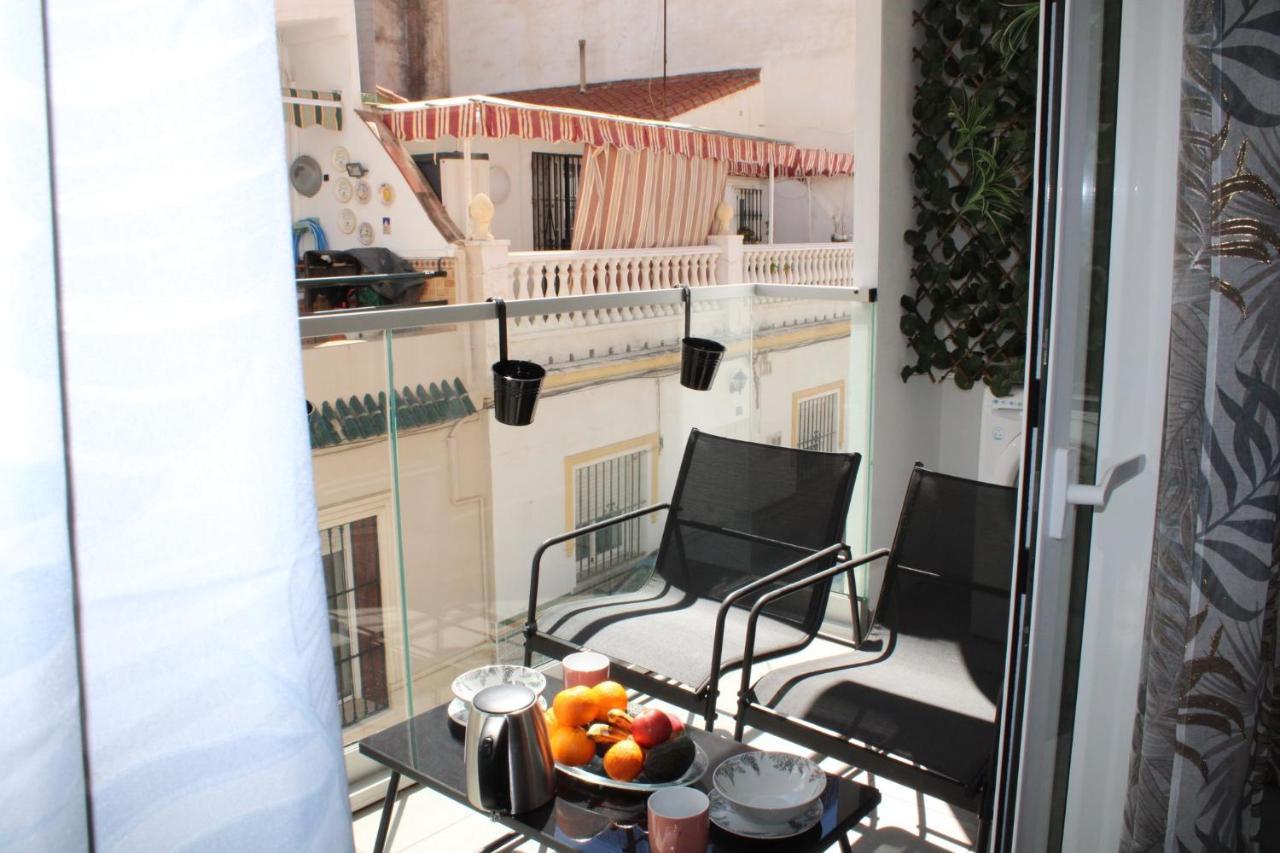 Los Boliches Holidays Suites 푸엔히롤라 외부 사진